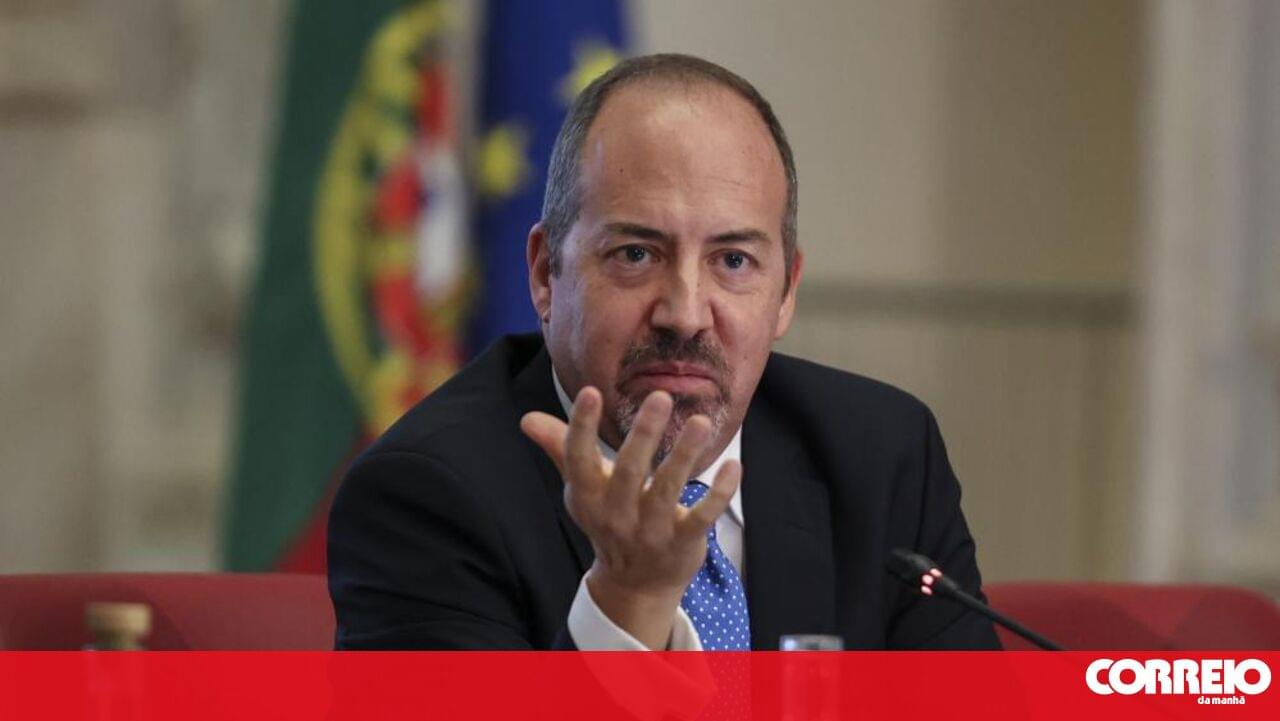 Governador compra carro com crédito do Banco de Portugal à taxa de 1,4% – Economia